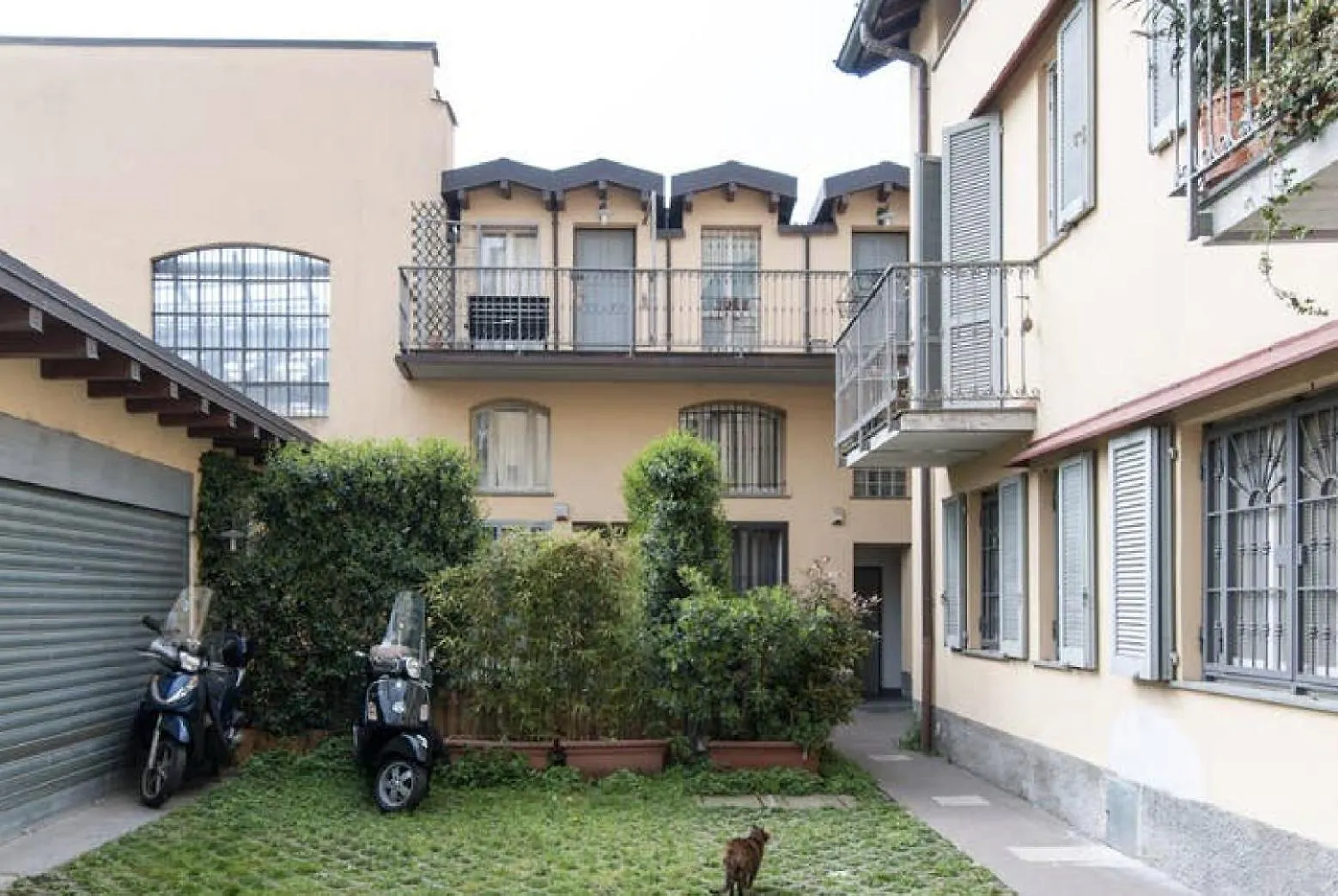 Perla Di Nolo - Central Milan - Luxury Sleeps 4 Apartment