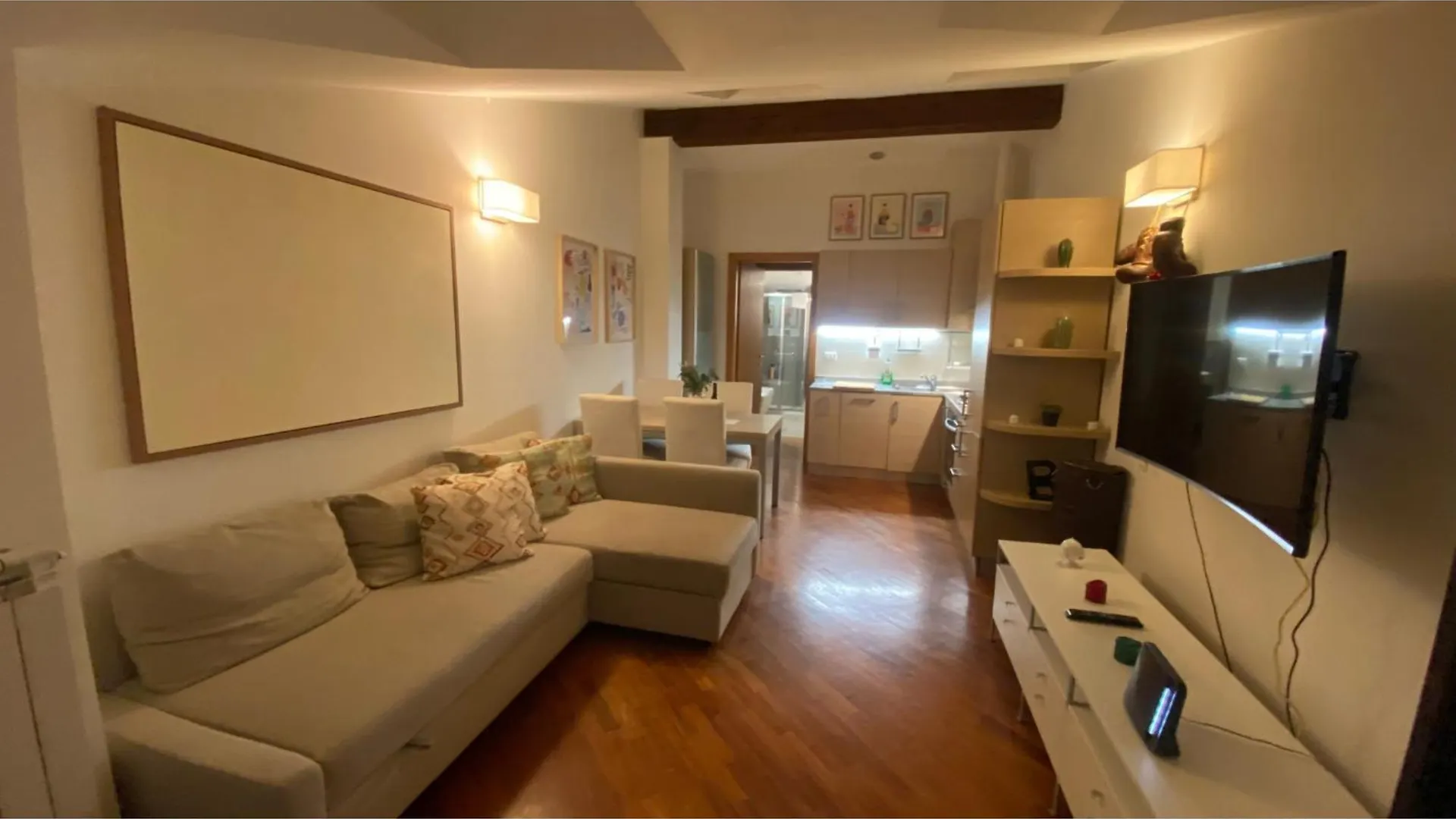 Perla Di Nolo - Central Milan - Luxury Sleeps 4 Apartment
